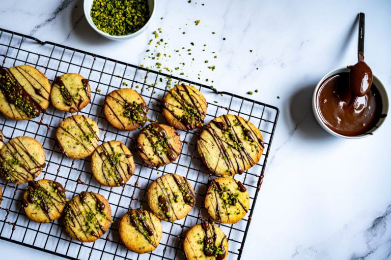 Biscuits à la pistache – Délicieusement beurrés et super chocolatés