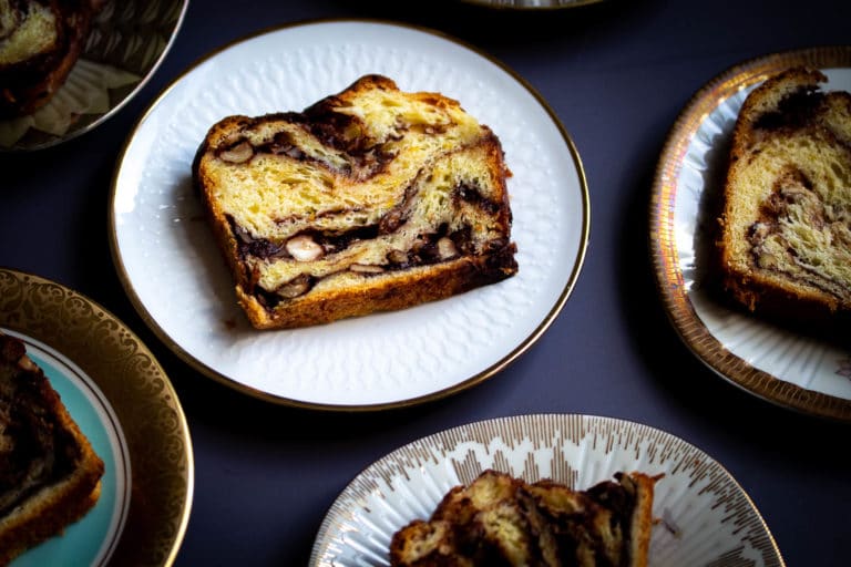 Babka com chocolate e laranja