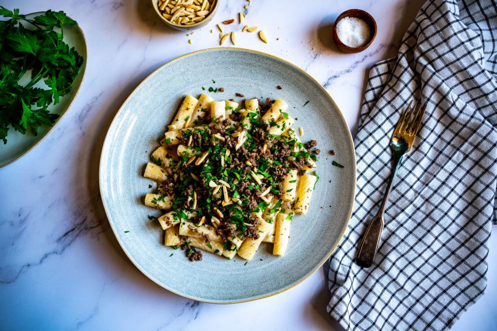 Cremige Joghurt-Pasta Shishbarak