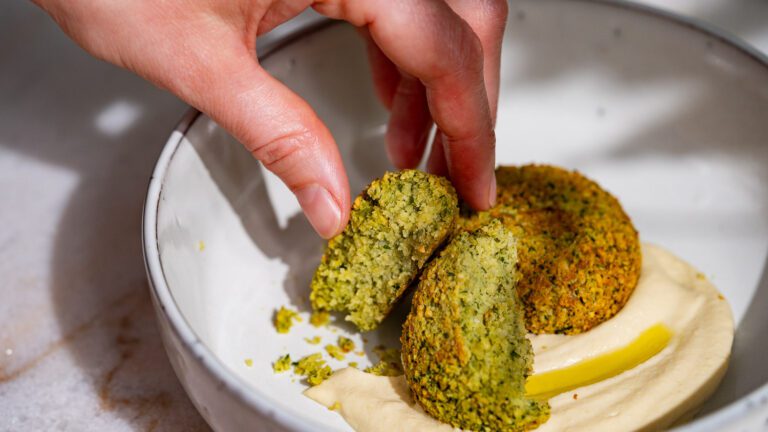 Falafel da fritadeira de ar quente | Como os tornar perfeitos!