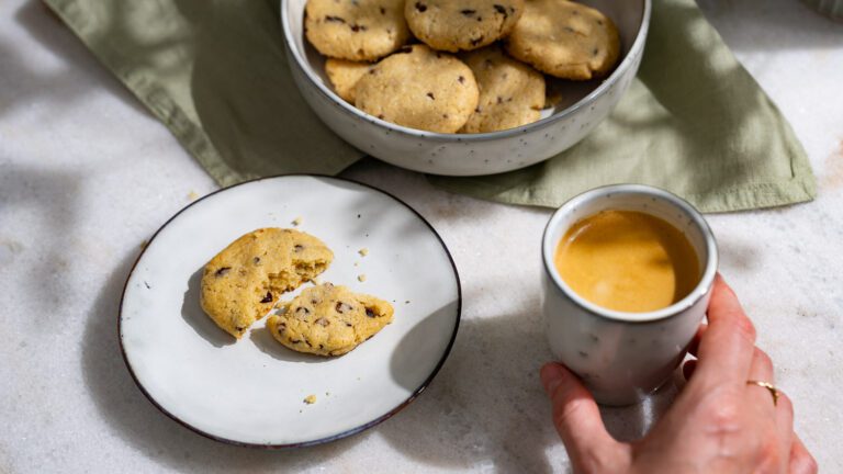 Biscoitos de tahini | estaladiços e com sabor a nozes